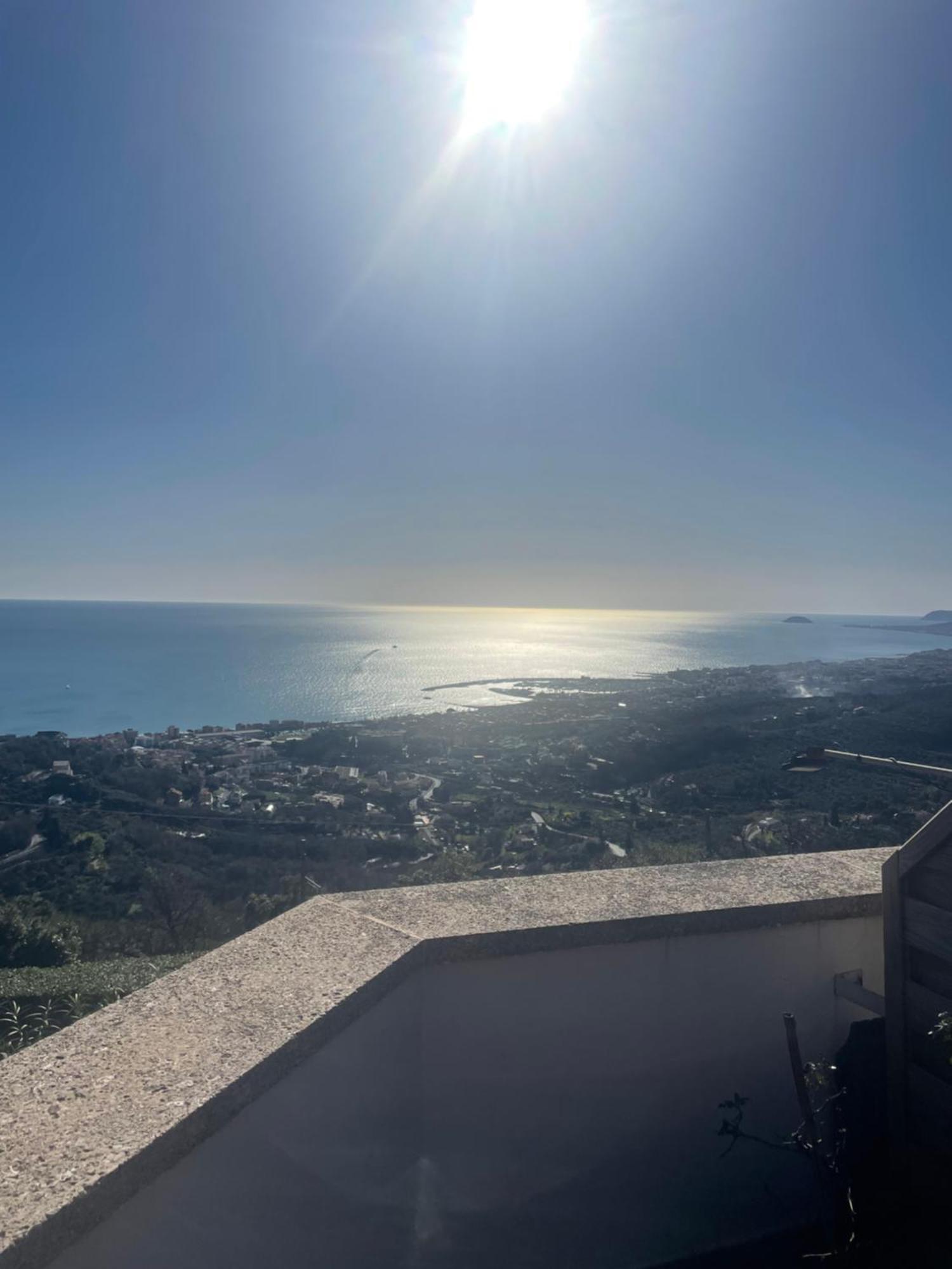 Il Capanno Hotel Pietra Ligure Kültér fotó